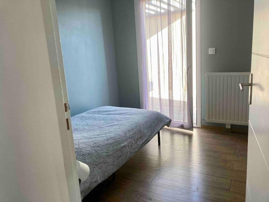 דירות אנז'ה Quai Sud - Gare, 100 M2, Parking, Wifi, Superette, Lave Linge מראה חיצוני תמונה